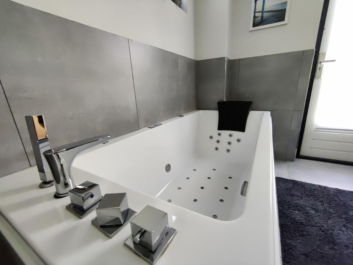 Luxe Vakantiehuis Met Sauna De Barn 卑尔根 外观 照片